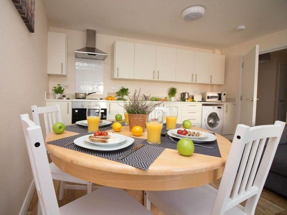 Castle Point Premier Apartment *